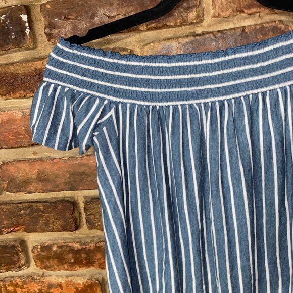 American Eagle Blue White Striped Linen Blend Off-The-Shoulder Smock Top Size XS - Picture 3 of 6